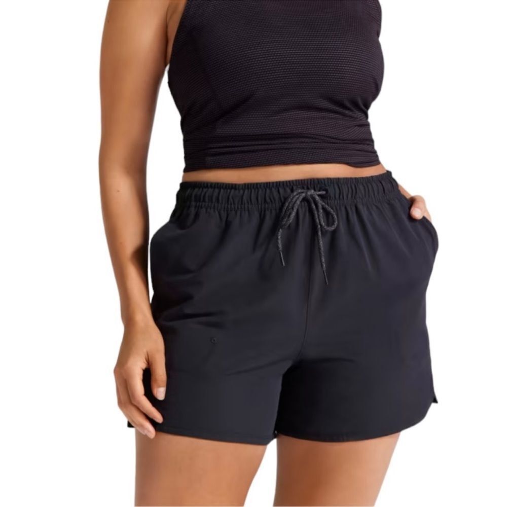 Allbirds Natural Run Short Black Merino Wool Blend Wicking M